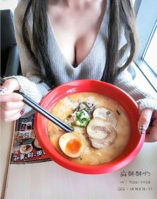 地铁蓝衣女_BD在线视频观看